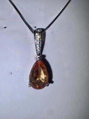 Sterling silver 925 Zultanite color changing Pear Shape solitaire pendant 18in